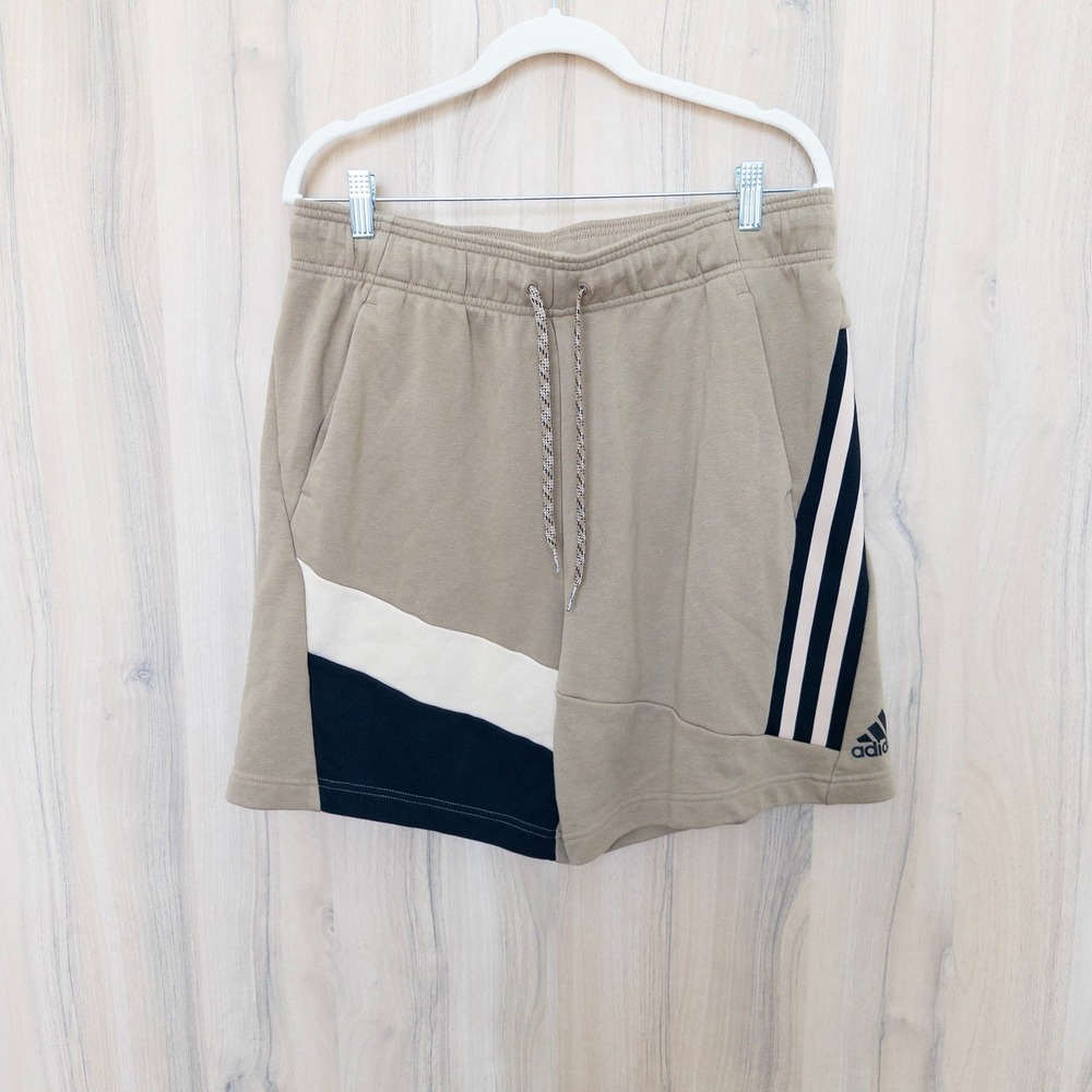 Adidas Mens Shorts Large Tan Colorblock Fleece 3-Stripe Primegreen Athleisure